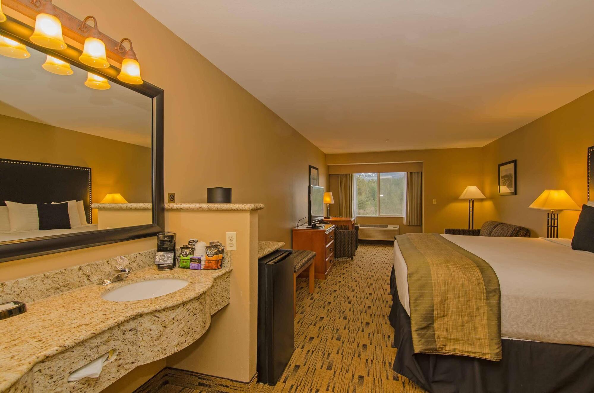 Best Western Plus Columbia River Inn Cascade Locks Bagian luar foto